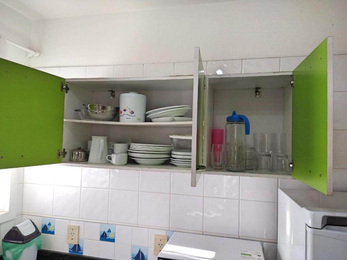 Апартаменты Ap 1 Dorm - Res Ilha Das Gales - Ate 4 Pessoas Бомбиньяс Экстерьер фото